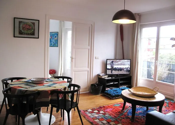 Iberia 1 T3 A 200 M De La Avec Parking Prive 公寓