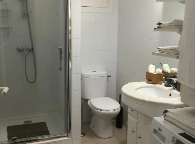 Iberia 1 T3 A 200 M De La Avec Parking Prive 公寓